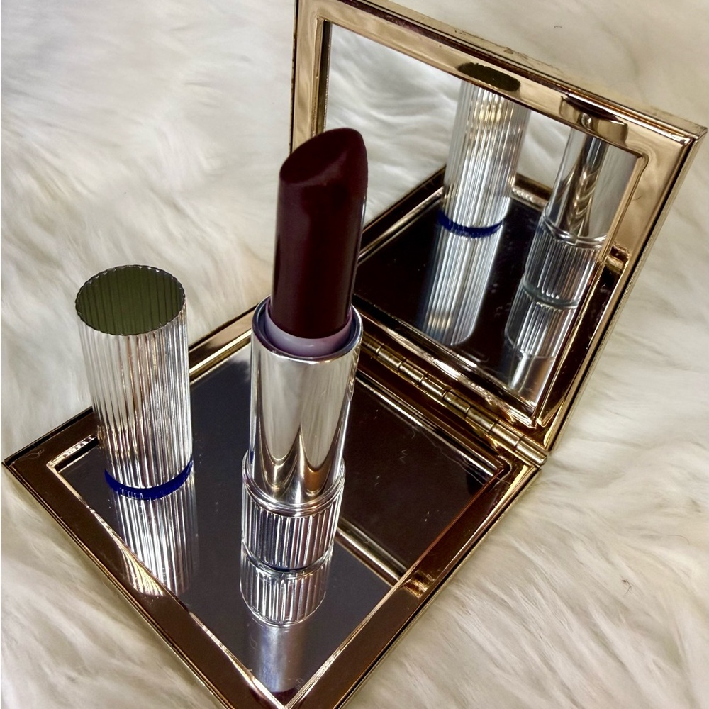 Mini Estee Lauder The Estee Edit in Wrapped Lipstick
